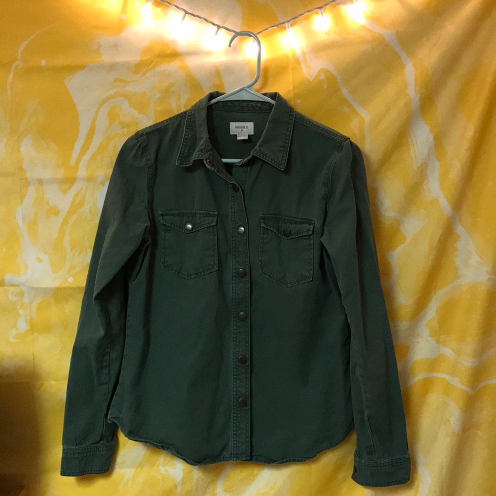 F21 Button Down